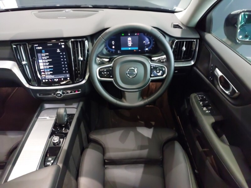 Used Volvo V60 2025 for sale - 77817206: Photo 7