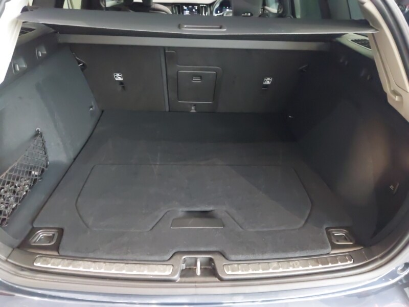 Used Volvo V60 2025 for sale - 77817206: Photo 8