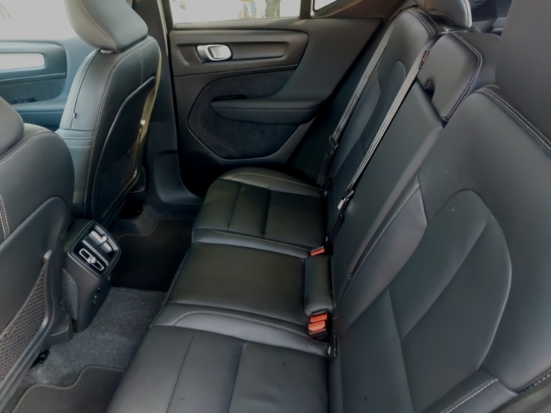 Used Volvo XC40 2024 for sale - 76920910: Photo 6