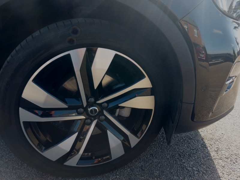 Used Volvo XC40 2024 for sale - 76920910: Photo 9