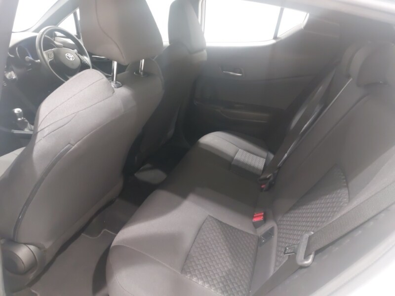 Used Toyota C-HR 2023 for sale - 77948675: Photo 6