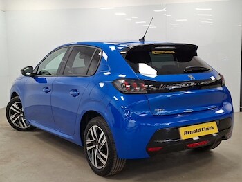 Used Peugeot 208 2023 for sale - 78491028: Photo