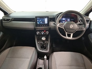 Used Renault Clio 2025 for sale - 79510554: Photo
