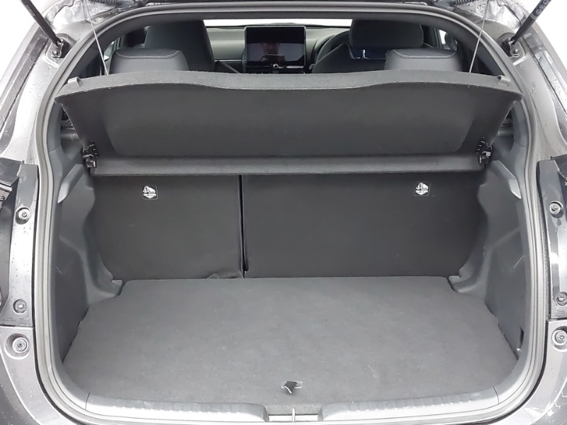 Used Toyota Yaris 2024 for sale - 77912005: Photo 8