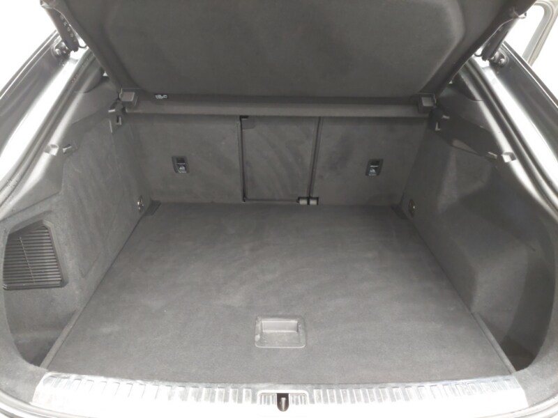 Used Audi Q3 2023 for sale - 77197232: Photo 8