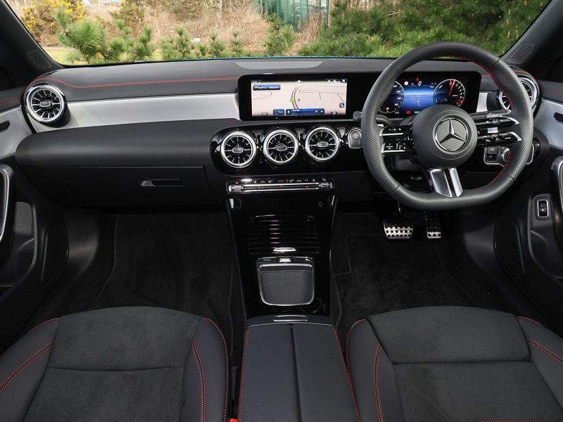 Used Mercedes-Benz CLA 2025 for sale - 78146655: Photo 2