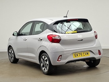 Used Hyundai i10 2025 for sale - 79541401: Photo
