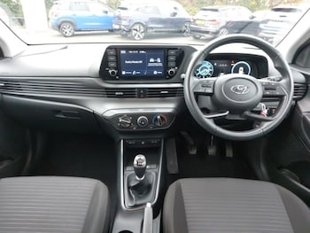 Used Hyundai i20 2022 for sale - 76317572: Photo 2