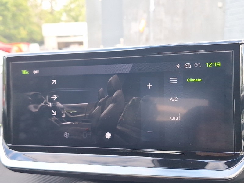 Used Peugeot 2008 2024 for sale - 76120609: Photo 11
