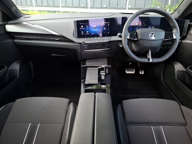 Used Vauxhall Astra 2024 for sale - 76770934: Photo 2