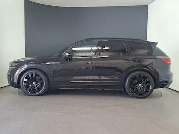 Used Volkswagen Touareg 2023 for sale - 79235220: Photo