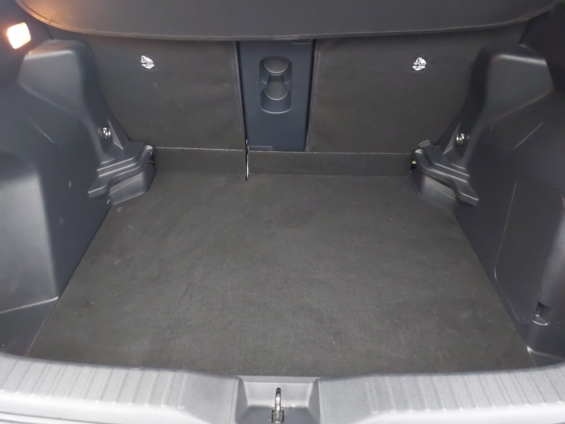 Used Toyota Yaris Cross 2022 for sale - 76726923: Photo 8