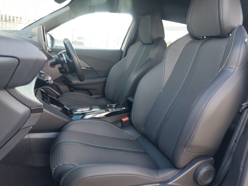 Used Peugeot 2008 2024 for sale - 76115957: Photo 5