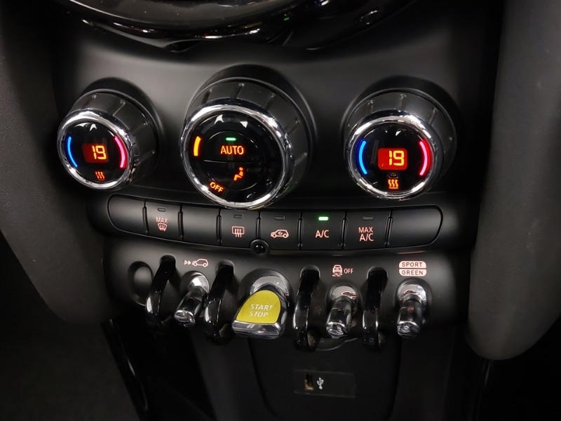 Used MINI Hatch 2020 for sale - 76682924: Photo 12