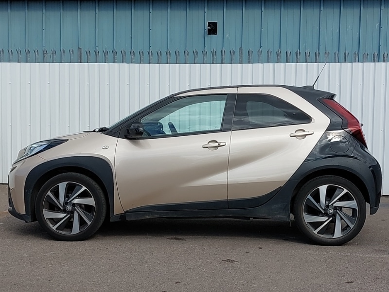 Used Toyota Aygo X 2023 for sale - 76365916: Photo 4