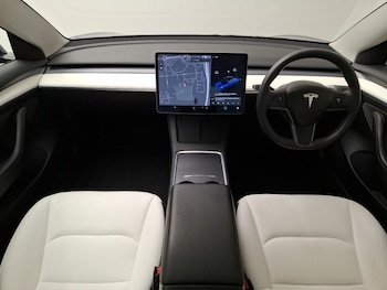 Used Tesla Model 3 2021 for sale - 76293861: Photo 2
