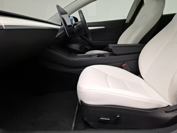 Used Tesla Model 3 2021 for sale - 76293861: Photo 5