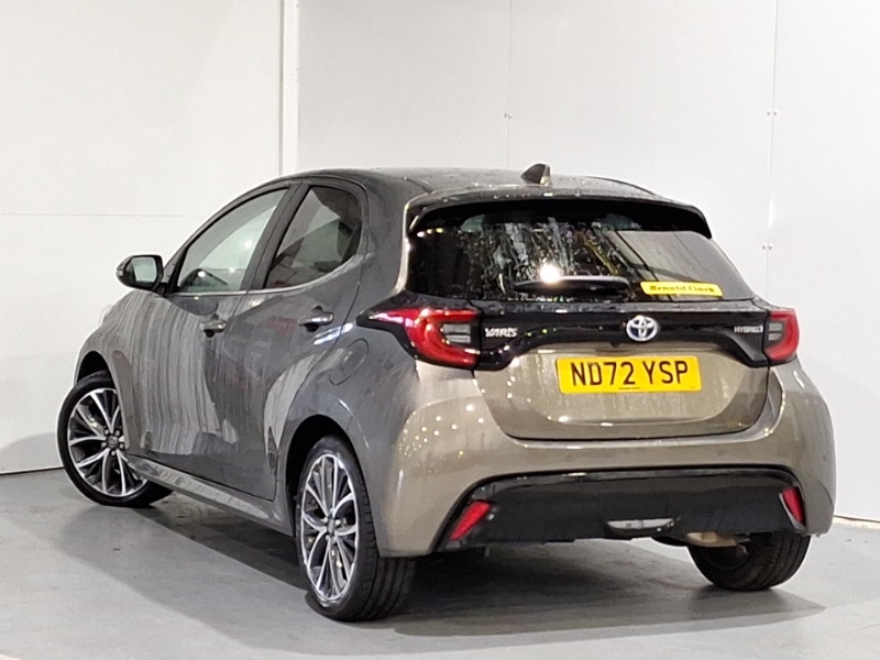 Used Toyota Yaris 2023 for sale - 76833157: Photo 3