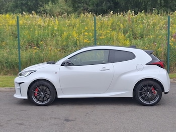Used Toyota Yaris 2022 for sale - 79310428: Photo