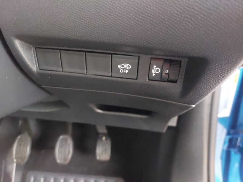 Used Peugeot 2008 2024 for sale - 77059985: Photo 12