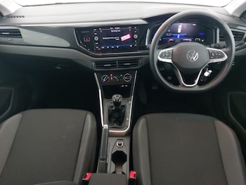 Used Volkswagen Polo 2024 for sale - 76479349: Photo