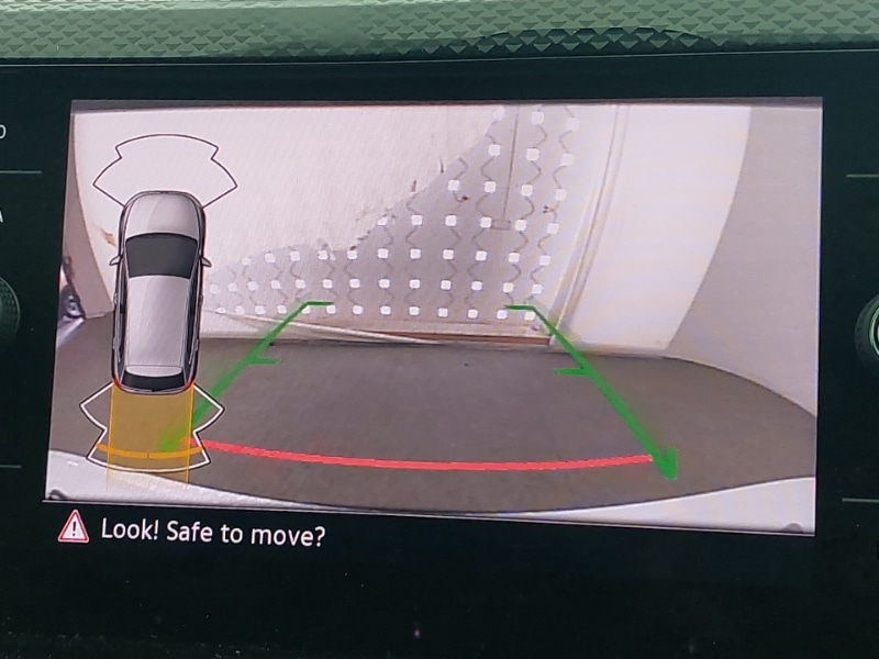 Used Volkswagen Polo 2024 for sale - 77060979: Photo 11