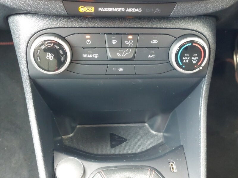 Used Ford Fiesta 2020 for sale - 77875906: Photo 11