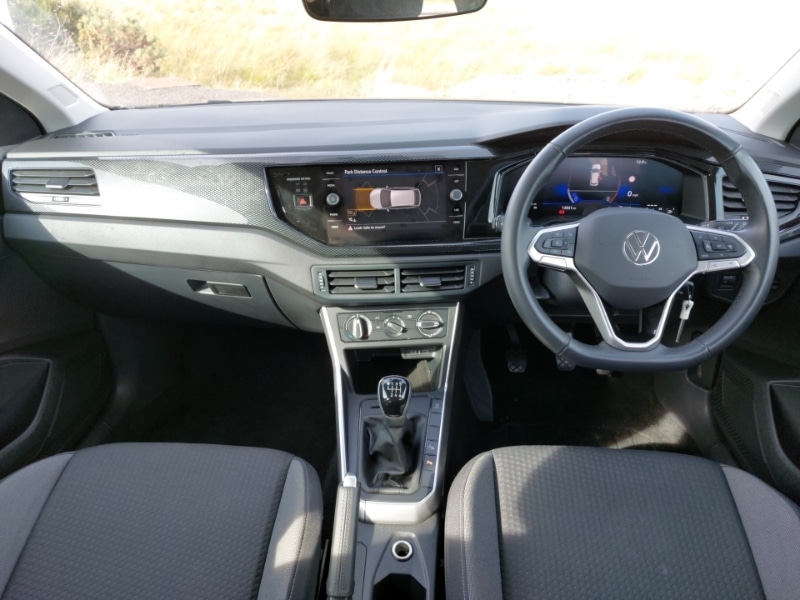 Used Volkswagen Taigo 2024 for sale - 76316814: Photo 2