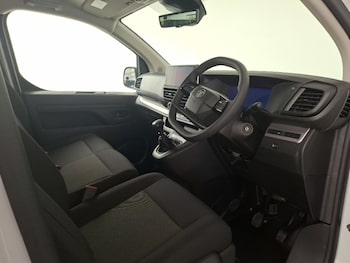 Used Vauxhall Vivaro 2025 for sale - 79447195: Photo