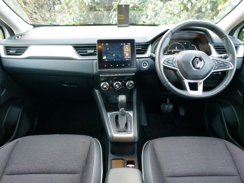 Used Renault Captur 2023 for sale - 77197014: Photo 2