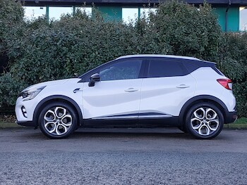 Used Renault Captur 2023 for sale - 77197014: Photo