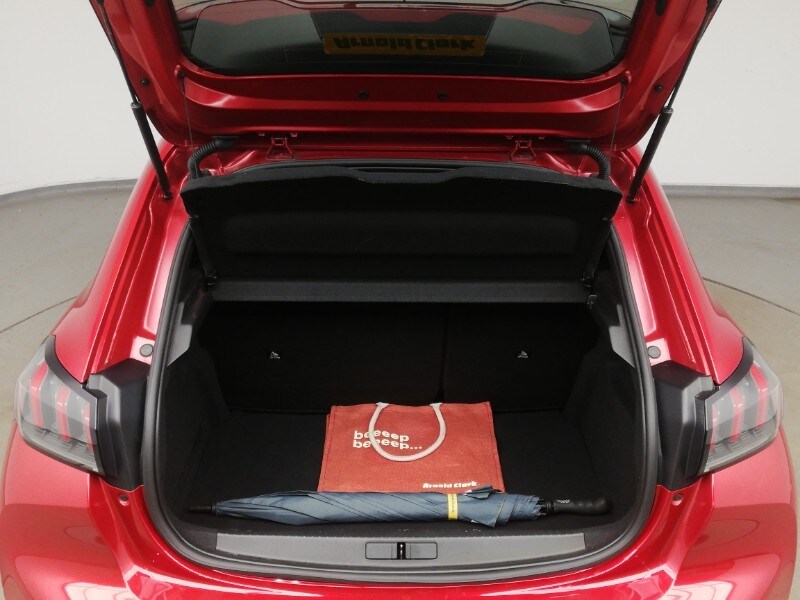 Used Peugeot 208 2022 for sale - 76817072: Photo 8