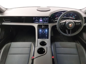 Used Porsche Taycan 2022 for sale - 75652115: Photo