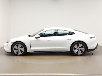 Used Porsche Taycan 2022 for sale - 75652115: Photo
