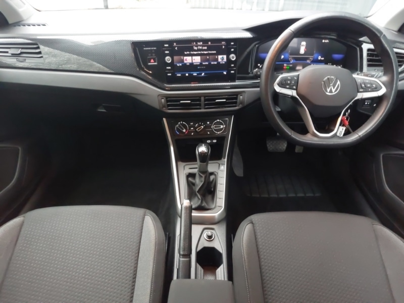 Used Volkswagen Polo 2024 for sale - 77611240: Photo 2