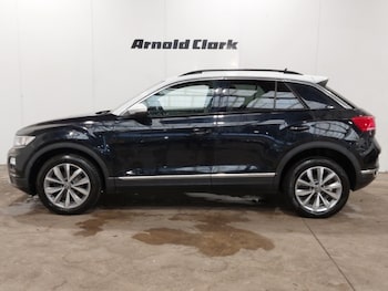 Used Volkswagen T-Roc 2021 for sale - 78853297: Photo