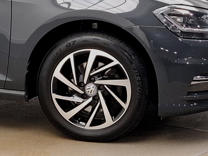 Used Volkswagen Golf 2019 for sale - 76479029: Photo 9