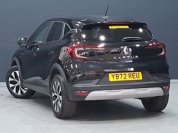 Used Renault Captur 2023 for sale - 78963281: Photo