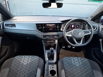Used Volkswagen Polo 2023 for sale - 78580814: Photo