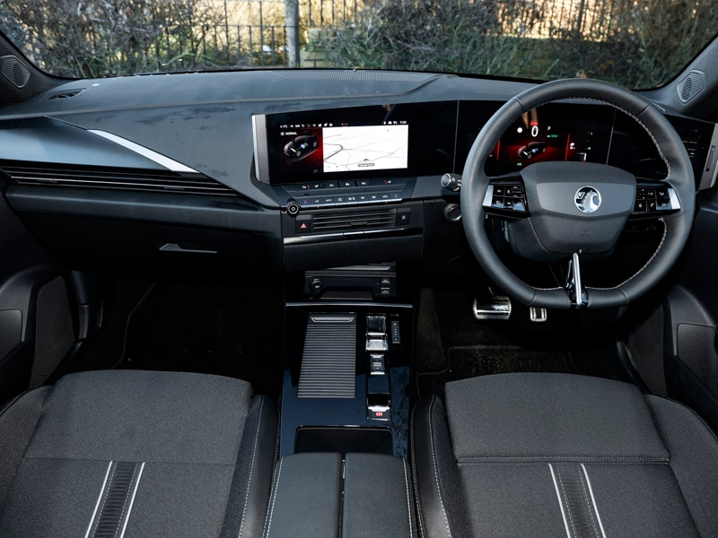 Used Vauxhall Astra 2024 for sale - 77842120: Photo 2