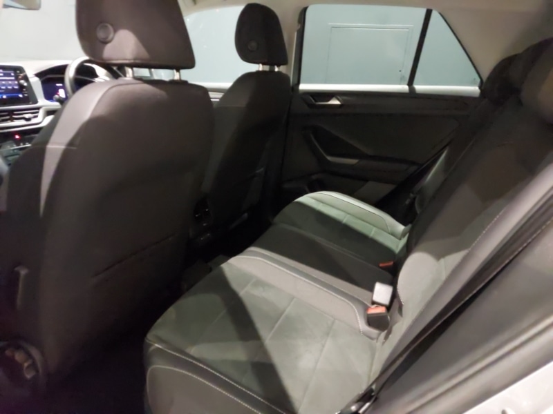 Used Volkswagen T-Roc 2024 for sale - 77674523: Photo 6