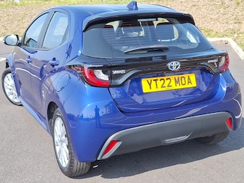 Used Toyota Yaris 2022 for sale - 75625712: Photo