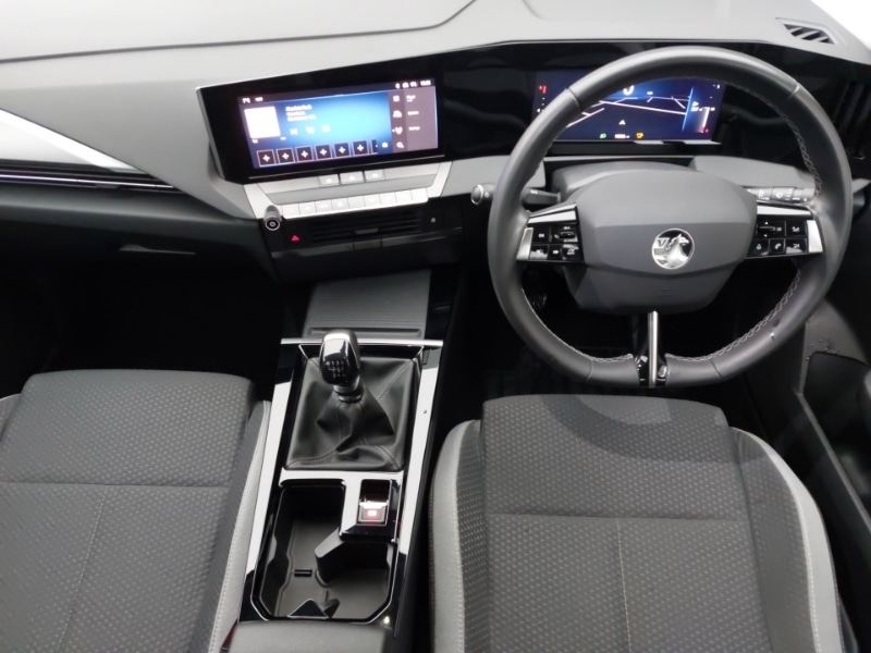 Used Vauxhall Astra 2022 for sale - 77155109: Photo 2