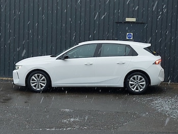 Used Vauxhall Astra 2022 for sale - 77155109: Photo