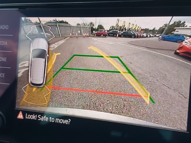 Used Skoda Karoq 2024 for sale - 76816927: Photo 11