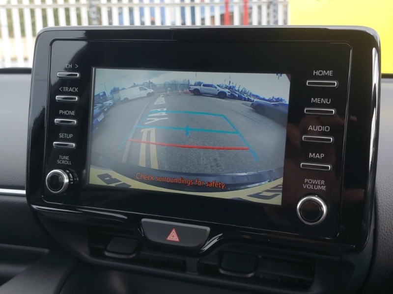 Used Toyota Yaris 2022 for sale - 76397812: Photo 11