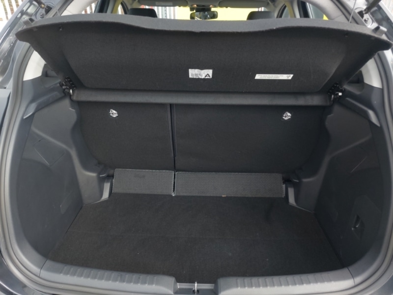 Used Toyota Yaris 2022 for sale - 76397812: Photo 8