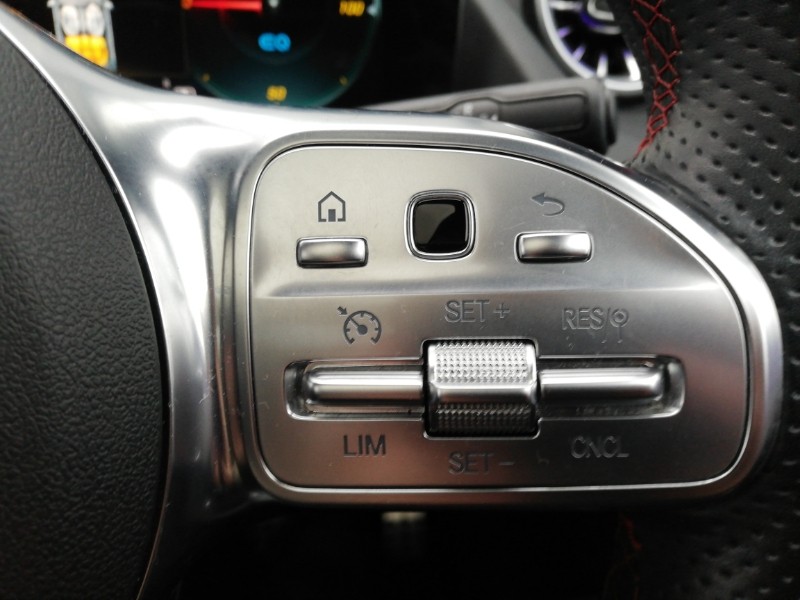 Used Mercedes-Benz EQA 2023 for sale - 77353424: Photo 11