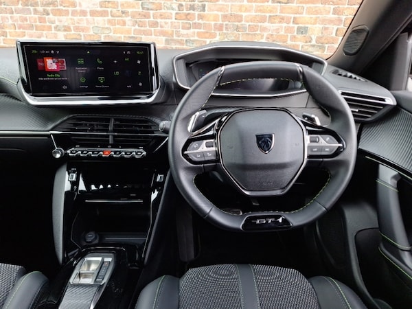 Used Peugeot 2008 2024 for sale - 76288759: Photo 7