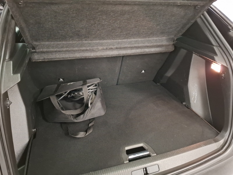 Used Peugeot 2008 2022 for sale - 76465811: Photo 8